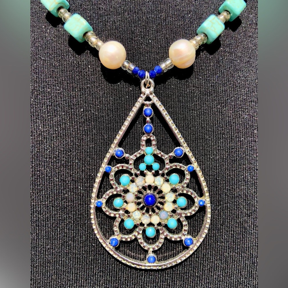 HANDCRAFTED Upcycled silver blue beaded pendant necklace Southwestern vibe - Picture 6 of 6